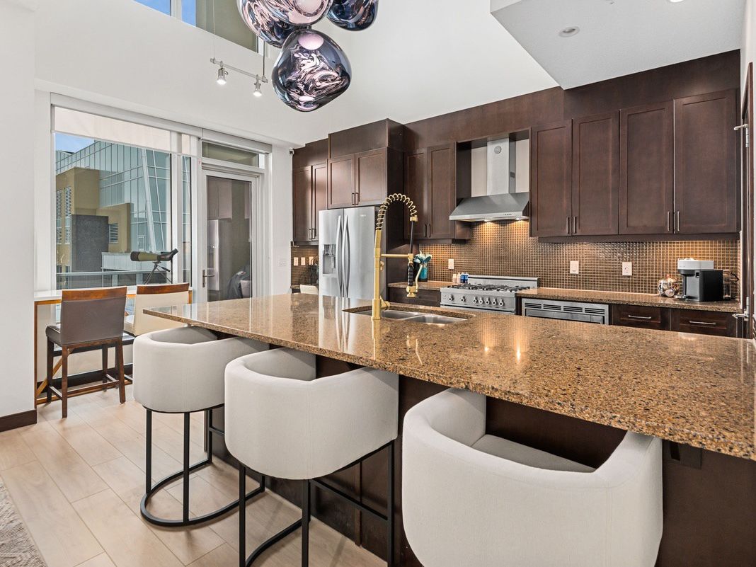 luxury Stampede short term rentals